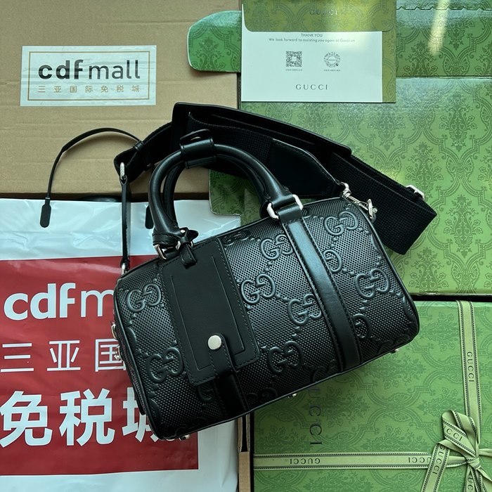 구찌 엠보스드 GG 미니 더플백 725292