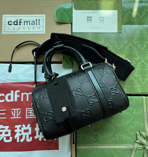 구찌 엠보스드 GG 미니 더플백 725292