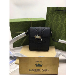 구찌 점보 GG 스몰 메신저백 760235