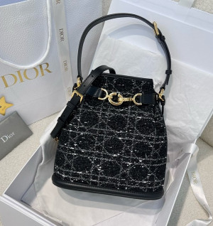 디올 CD C'EST 백 블랙 까나쥬 트위드 정품급