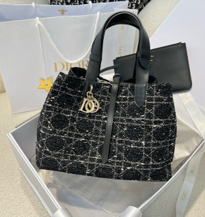 디올 뚜주흐 백 블랙 까나쥬 트위드 정품급