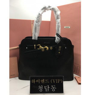 미우미우 아방뛰르 나파 가죽백