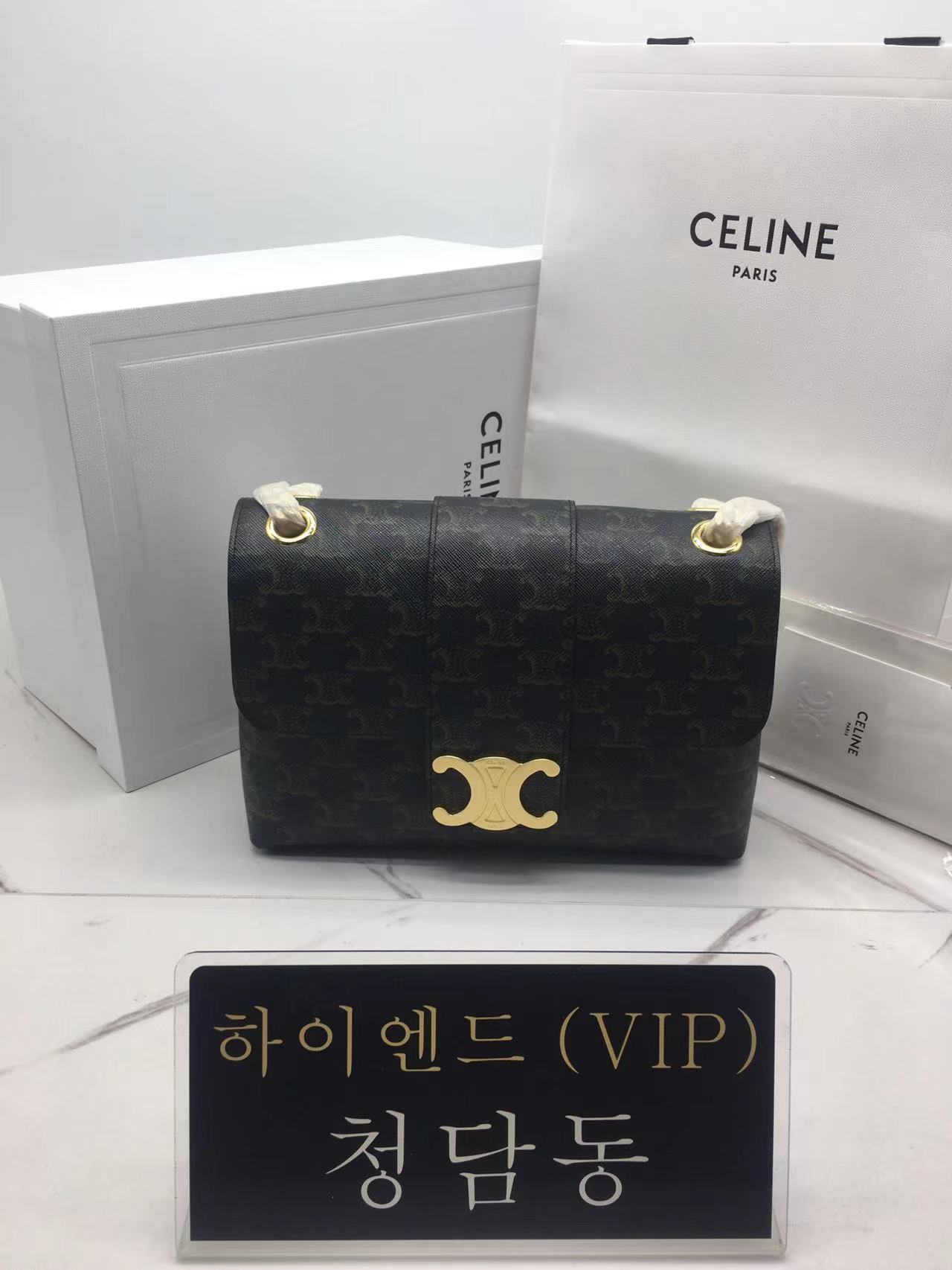 셀린느 빅투아르 미디움 숄더백 115853