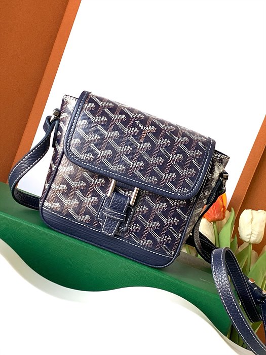 고야드 그랜드 블루 PM 메신저백 (컬러 네이비)