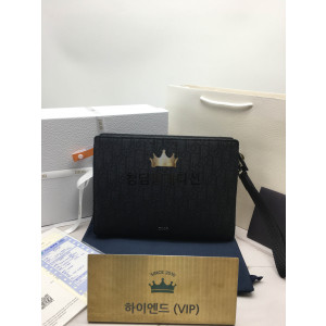 디올 트라이앵글 파우치 2ESCA483