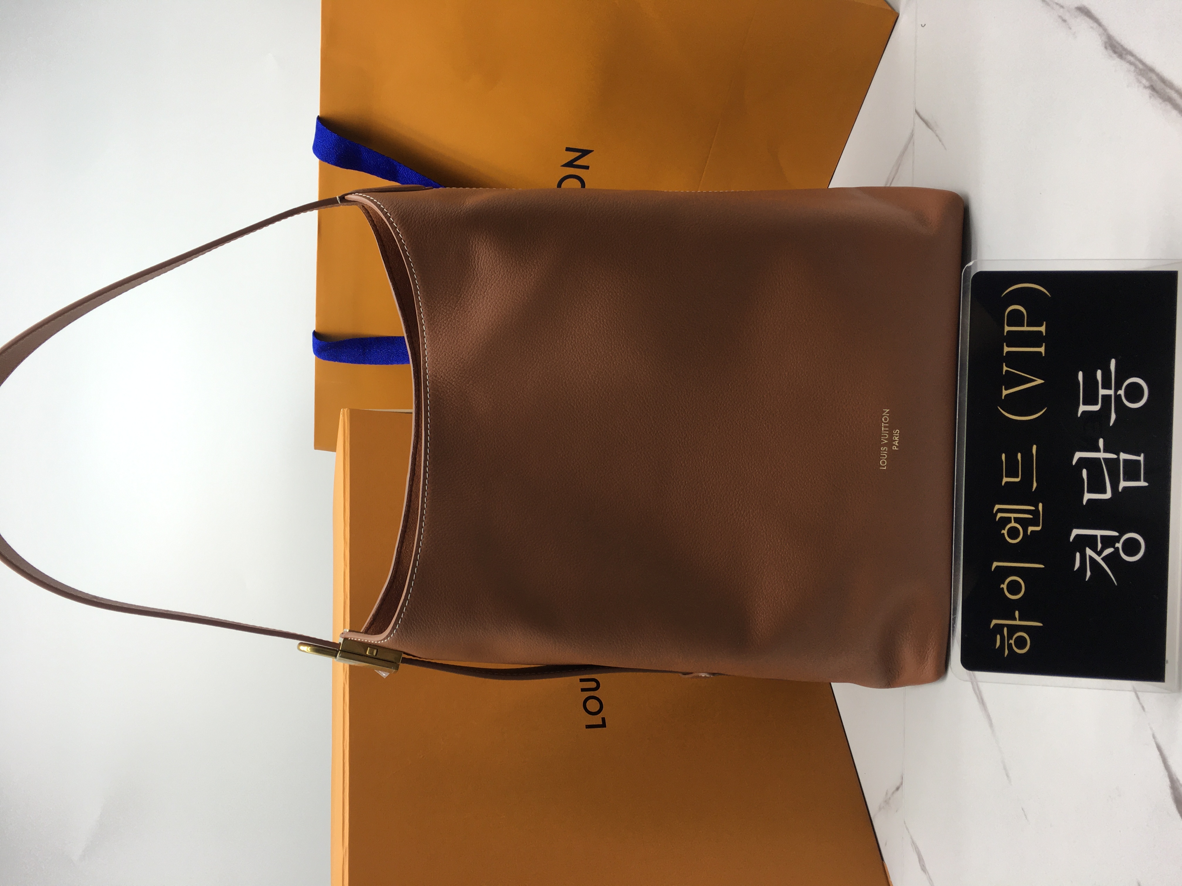 루이비통 로우 키 호보 MM M24856 (컬러 브라운)