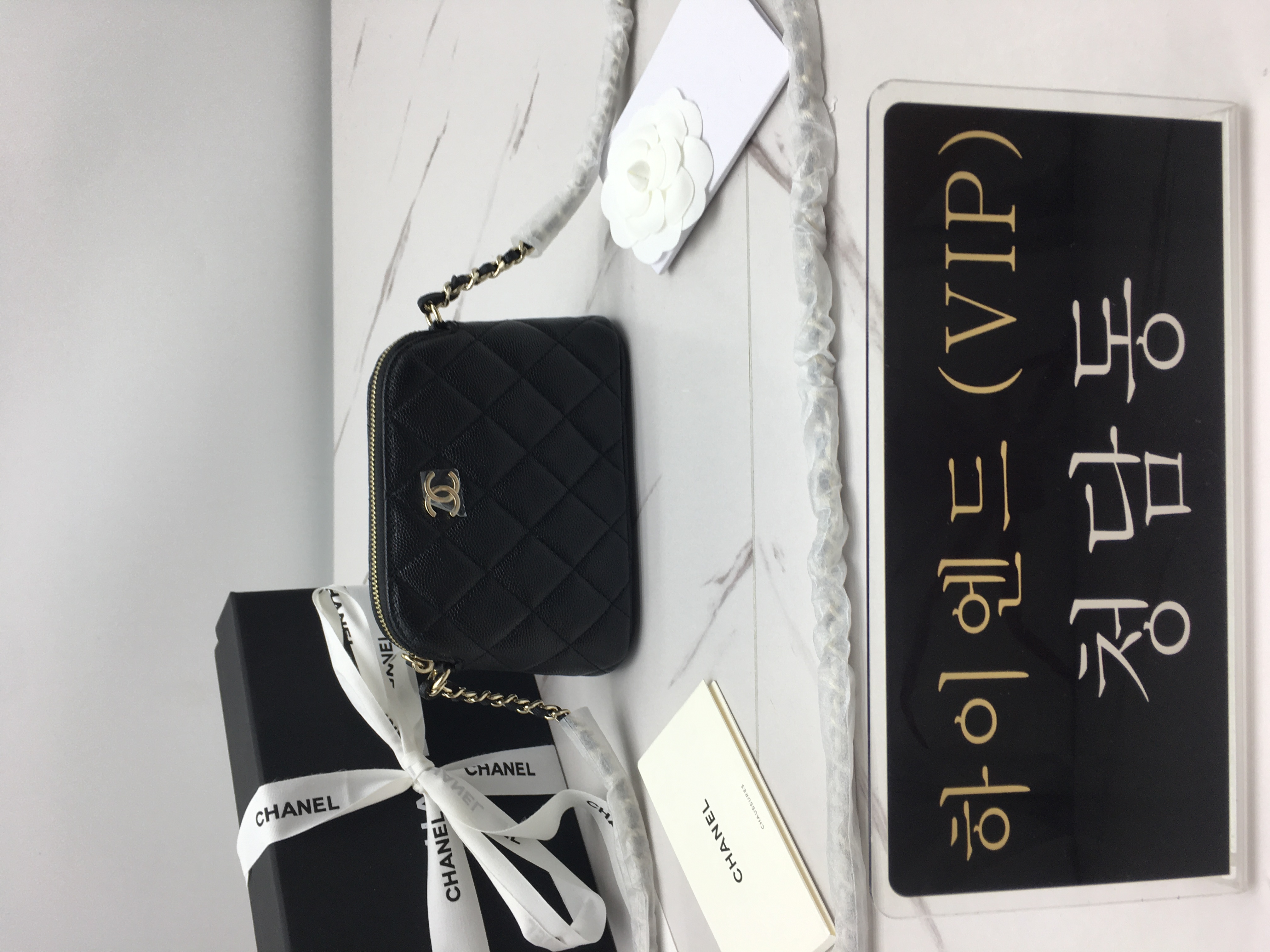 샤넬 24C 포쉐트 체인 미니 클러치백