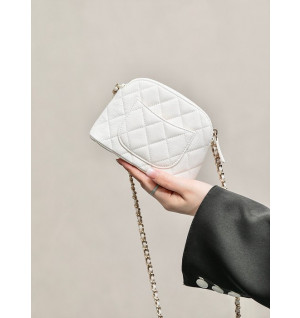샤넬 24C 포쉐트 체인 미니 클러치백