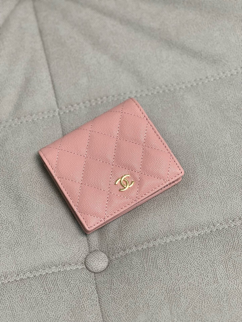 샤넬 폴딩 반지갑 (컬러 핑크)