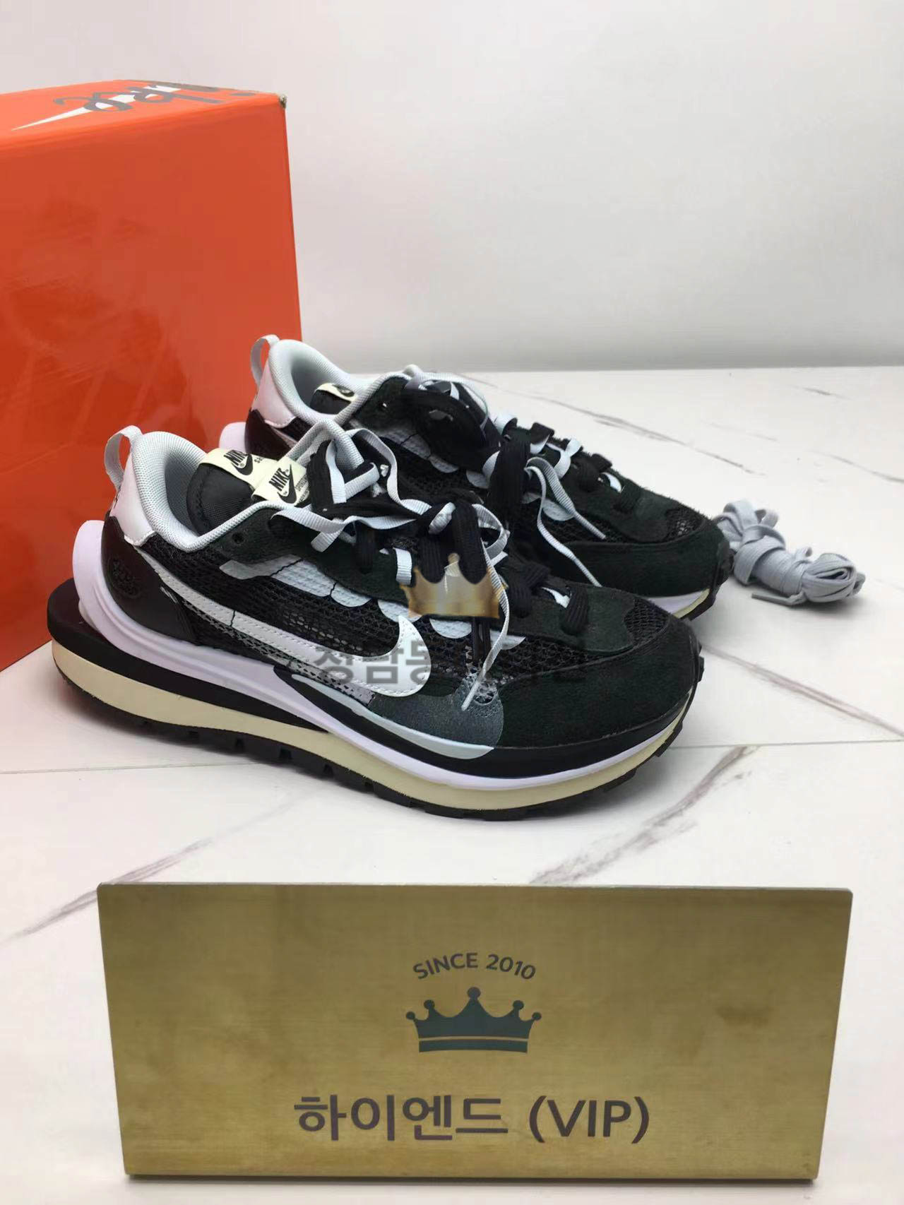 나이키 사카이2 베이퍼와플 블랙 (남녀공용)