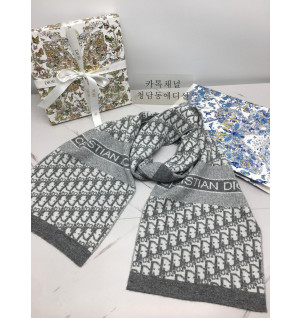 디올 울 캐시미어 오블리크 자카드 머플러