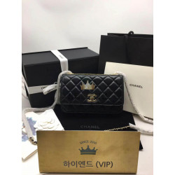 샤넬 트렌디 CC WOC