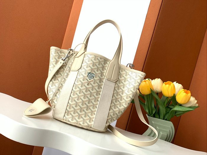 고야드 24리미티드 마카쥬 벨하라백 PM (컬러 그린하트)