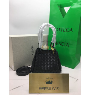 보테가베네타 숄더백 파라슈트 안디아모 스몰 796569 (컬러 블랙)