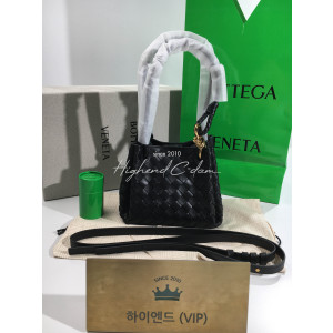 보테가베네타 숄더백 파라슈트 안디아모 스몰 796569 (컬러 블랙)