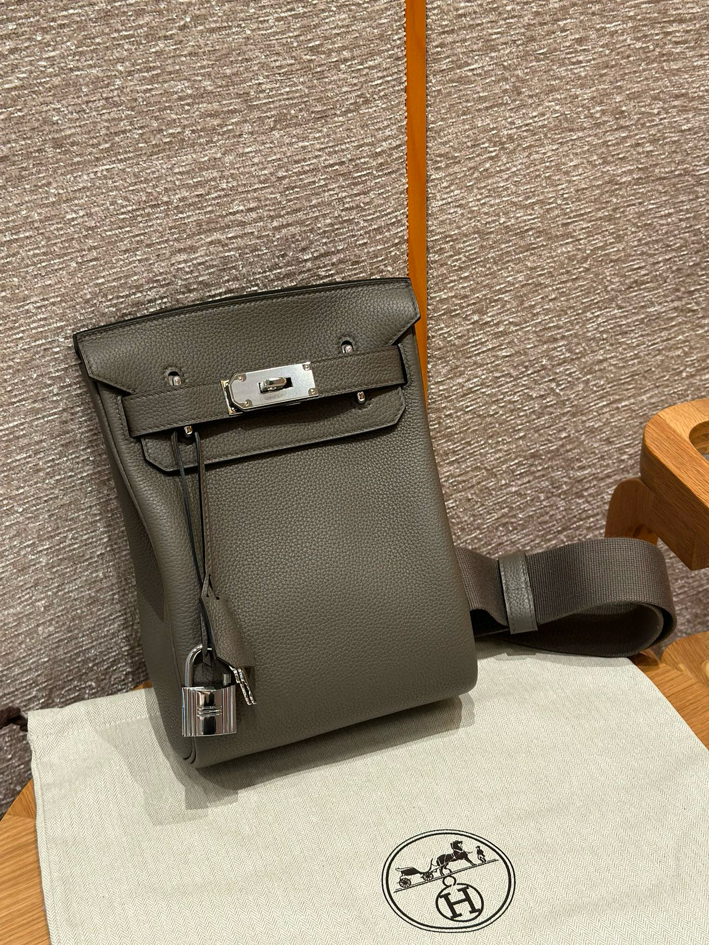 에르메스 핵아도 올수공 PM (컬러 그리스에땅)