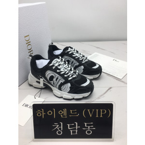 디올 크로노 스니커즈