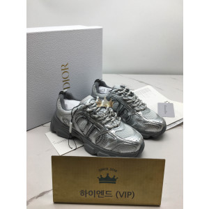 디올 크로노 스니커즈
