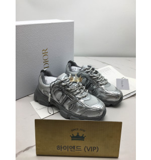 디올 크로노 스니커즈