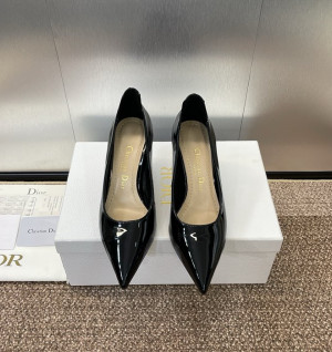 디올 트라이벌 구두