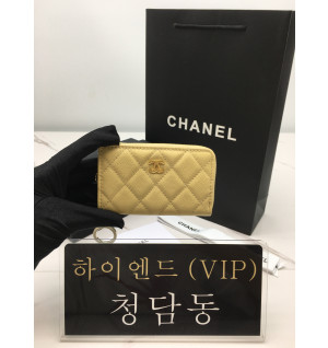 샤넬 클래식 캐비어 CC로고 키링 지퍼 카드지갑
