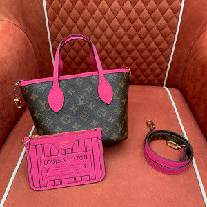 루이비통 네버풀 반둘리에 인사이드 아웃 BB