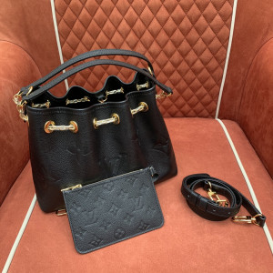 루이비통 LV 번들 M47209