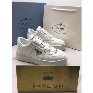 프라다 스니커즈
