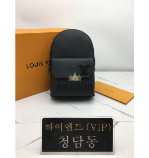 루이비통 파일럿 슬링백 M23736