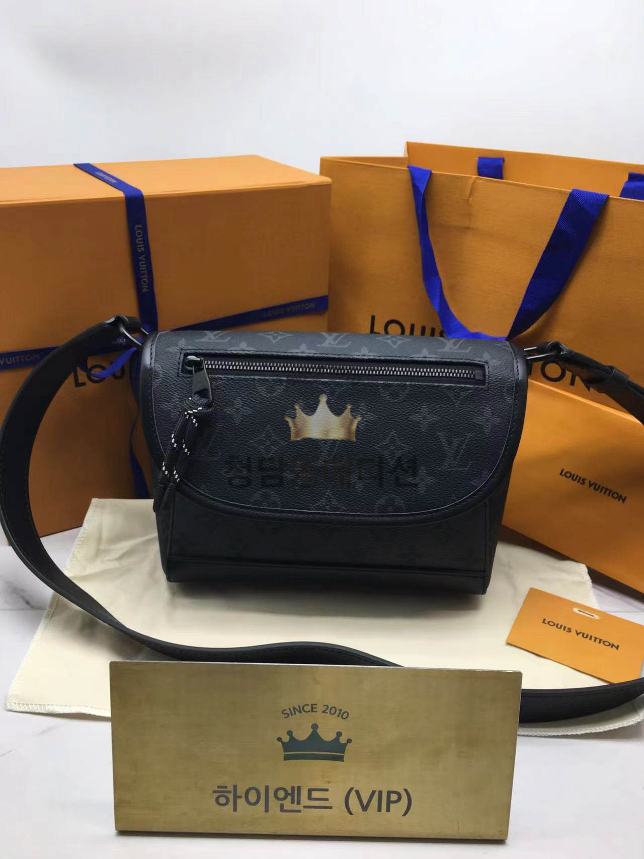 루이비통 펄스 메신저 M12681