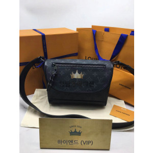 루이비통 펄스 메신저 M12681