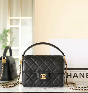 샤넬 24K 핸들 장식의 스몰 플랩백