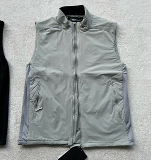 아크테릭스 24fw 경량 베스트(조끼) (2color) (남성용)