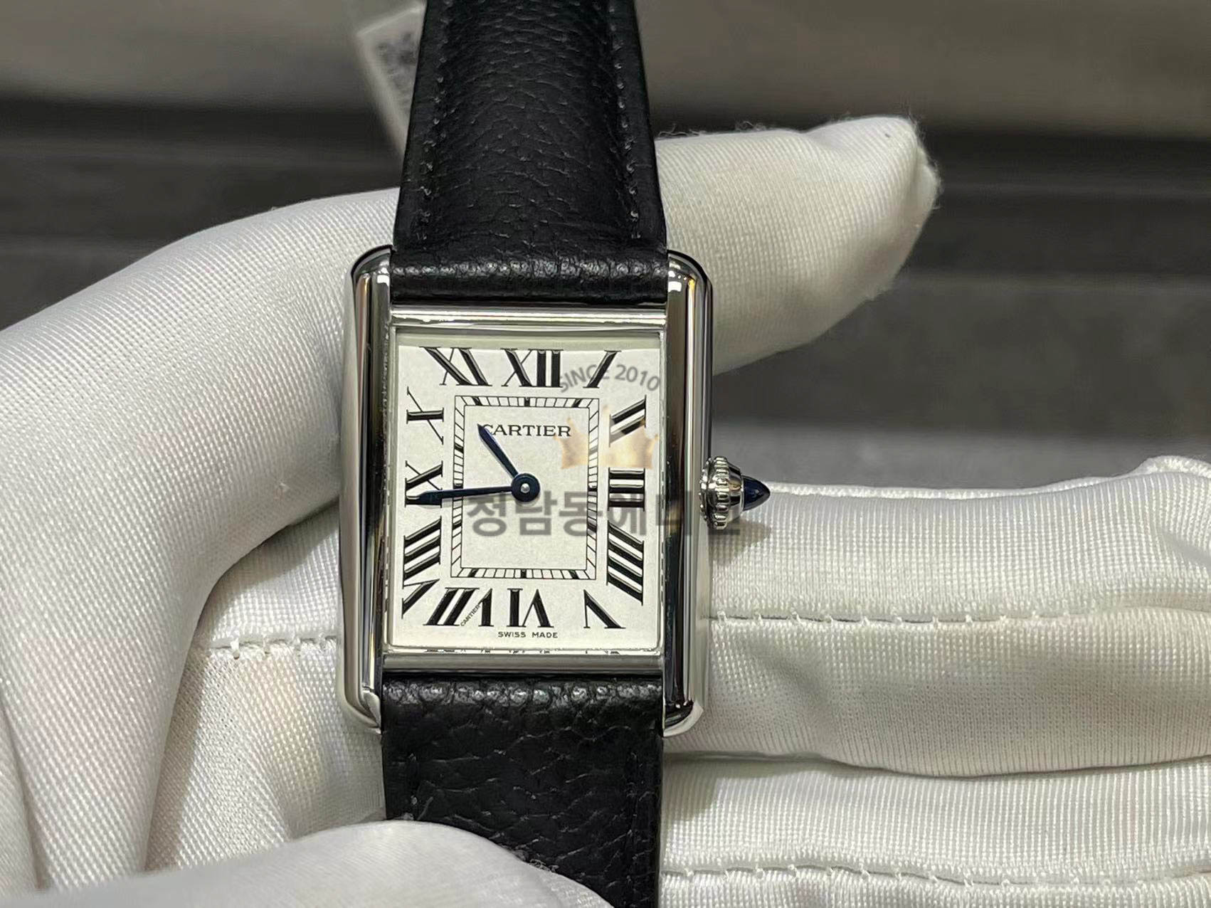 까르띠에 탱크머스트 라지 WSTA0041