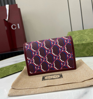 구찌 GG 쉐도우 카드 지갑 795044