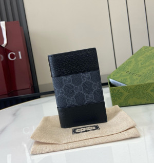 구찌 GG 카드 지갑 806151