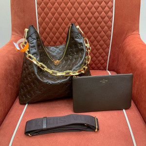 루이비통 쿠상 호보 M12068