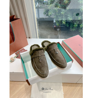 로로피아나 썸머워크 뮬 퍼 블로퍼 은장