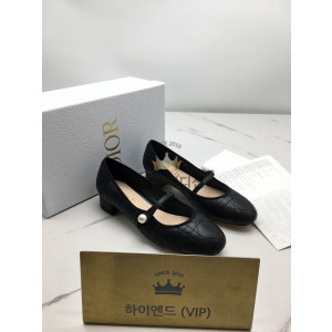 디올 까나쥬 발레리나슈즈