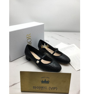 디올 까나쥬 발레리나슈즈