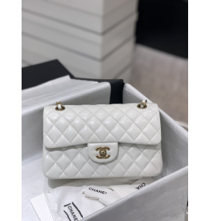 샤넬 클래식백 램스킨 스몰 23cm