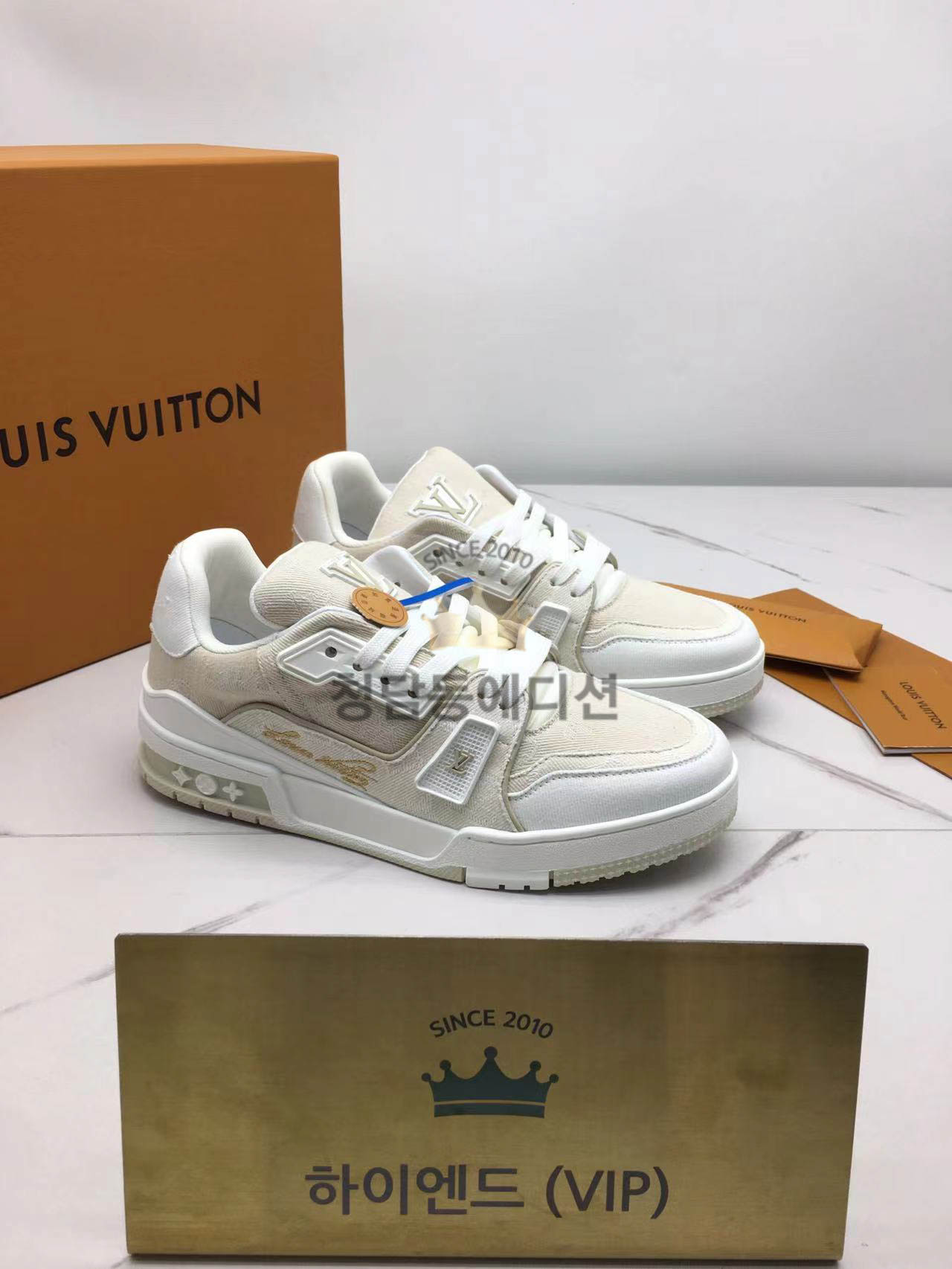 루이비통 스니커즈 (남녀공용)