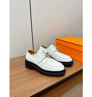 에르메스 버클 로퍼