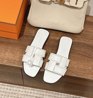 에르메스 이디오마 샌들