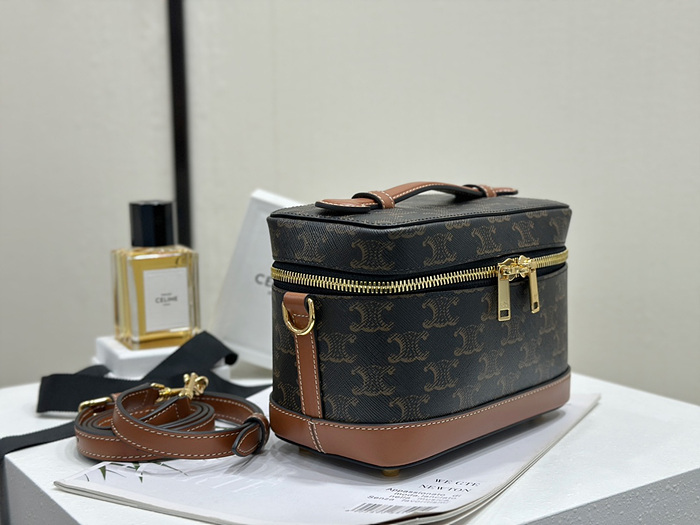 셀린느 트리오페 베니티 파우치 토트백