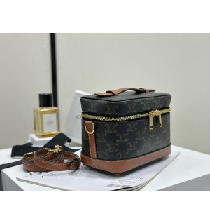 셀린느 트리오페 베니티 파우치 토트백