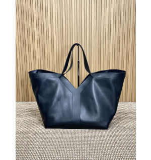 생로랑 Y 카바스 레더 토트 숄더백