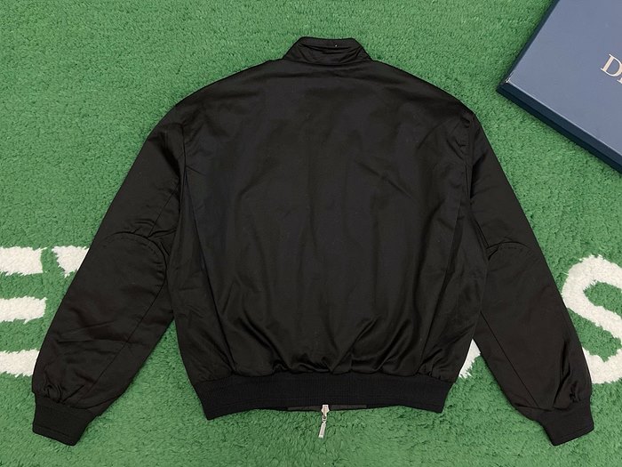 디올 리버시블 까나쥬 바시티 (남성용)