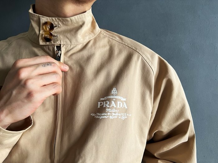 프라다 블루종 (남성용) (컬러 블랙, 베이지)