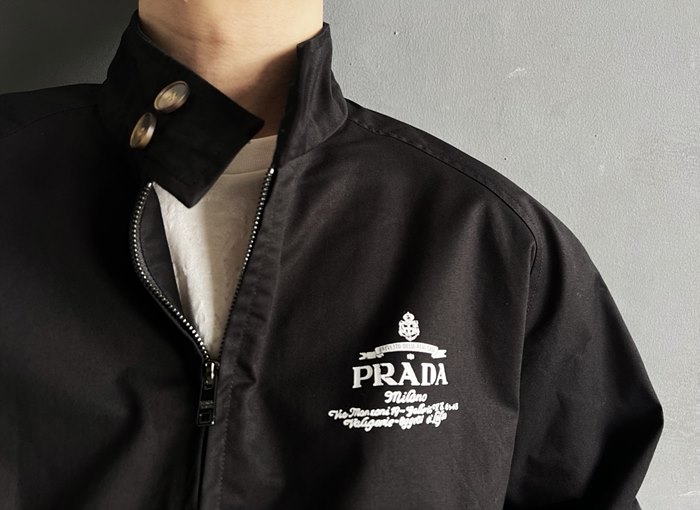 프라다 블루종 (남성용) (컬러 블랙, 베이지)